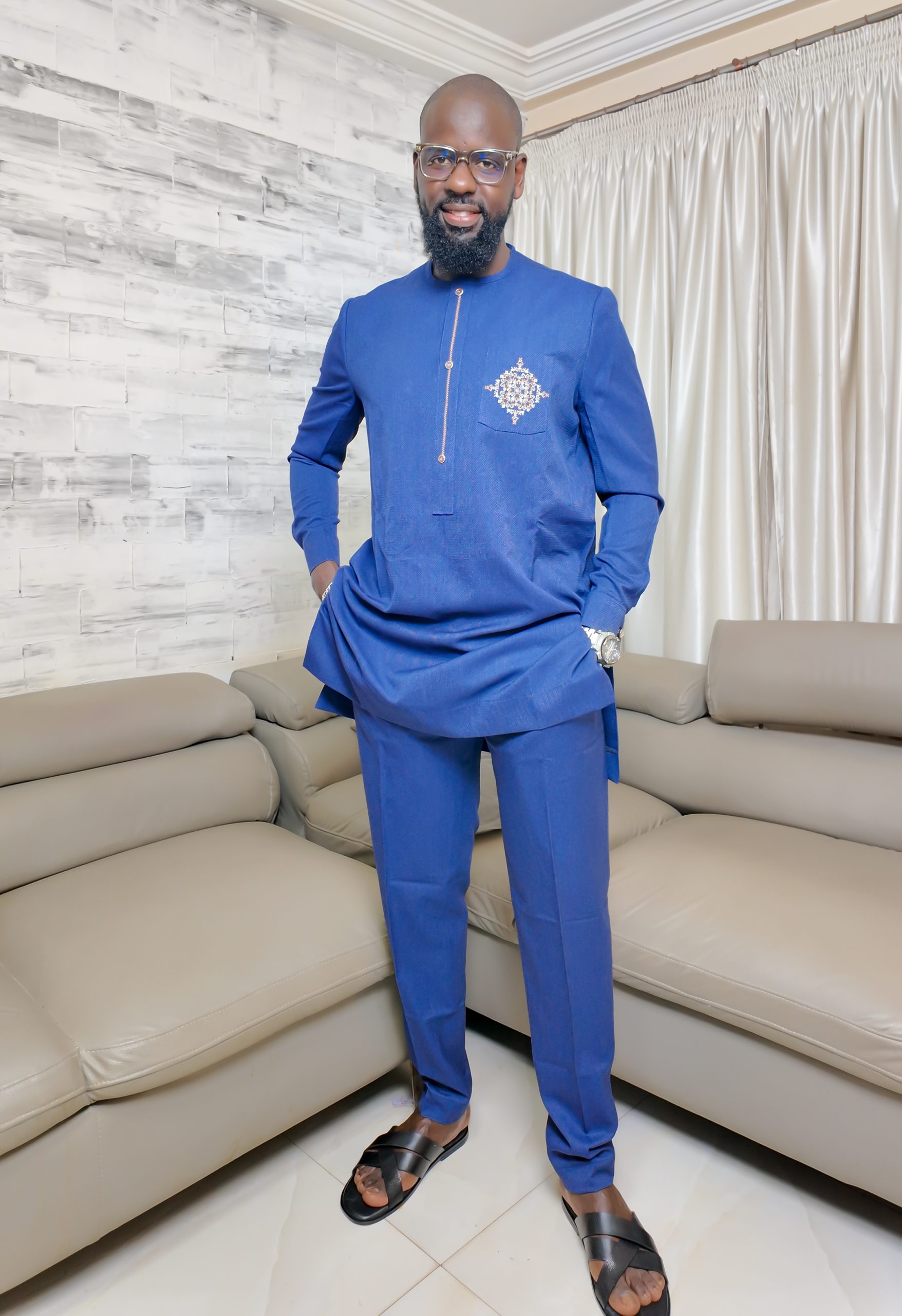 Ensemble Costume Africain avec broderie - XL